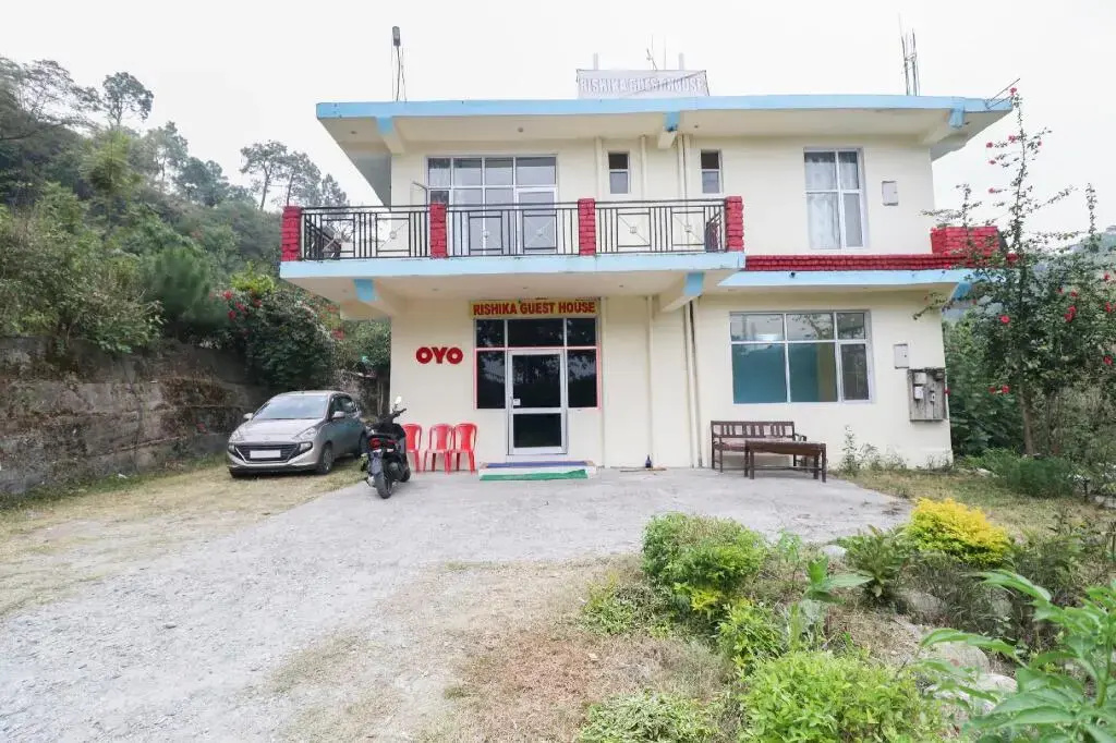Rishika Guest House by OYO Rooms