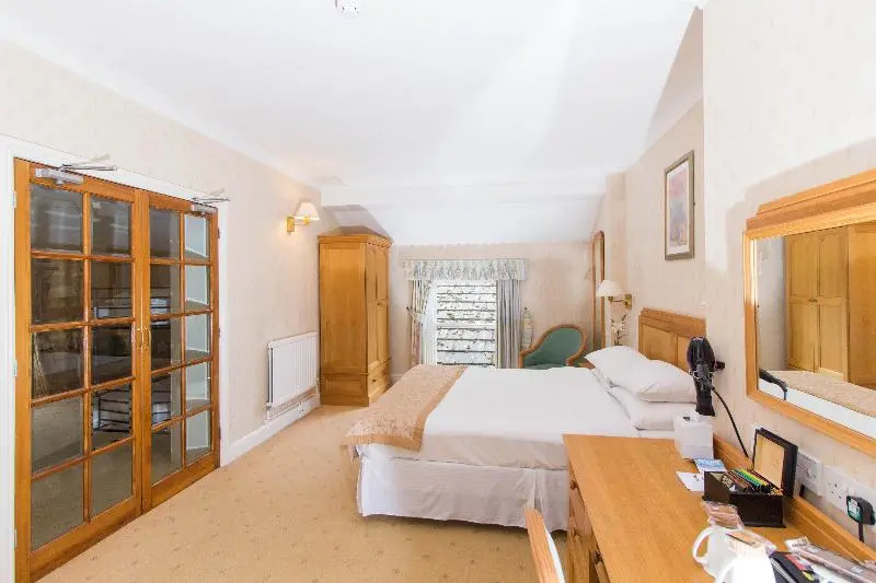 Hadlow Manor Hotel - Chambres