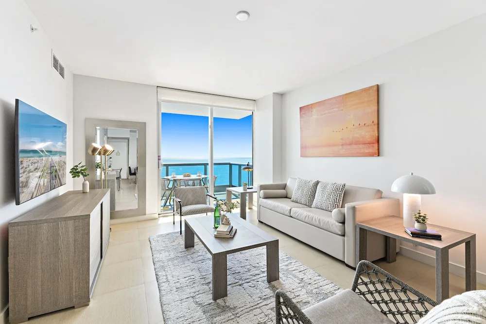 1 Bedroom Deluxe Apartment with balcony and with view