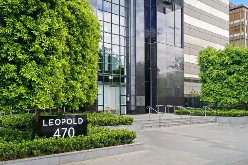 Complete Host Leopold Apartments