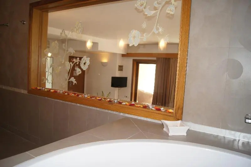 Kanapitsa Mare Hotel - Chambres