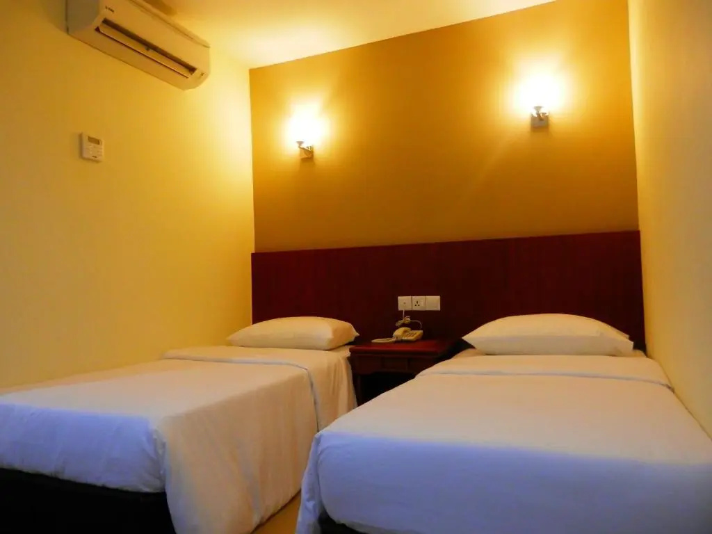 Standard Double room (full double bed)