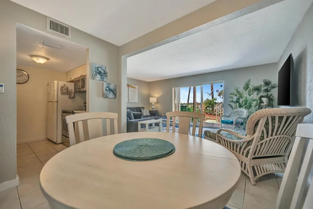 Bermuda Bay Beachside Condo