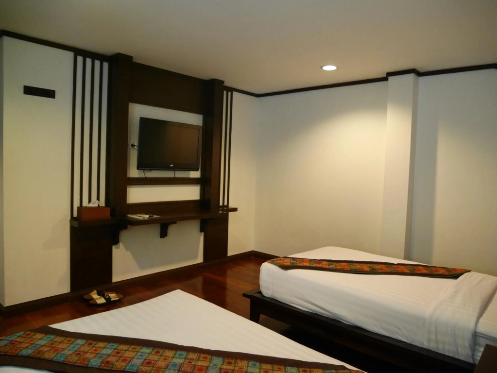 Ping Phu Place — 4