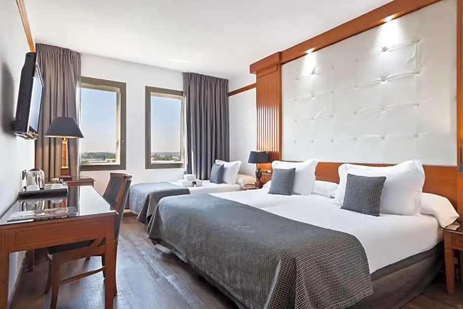 Best Western Premier CMC Girona - Chambres