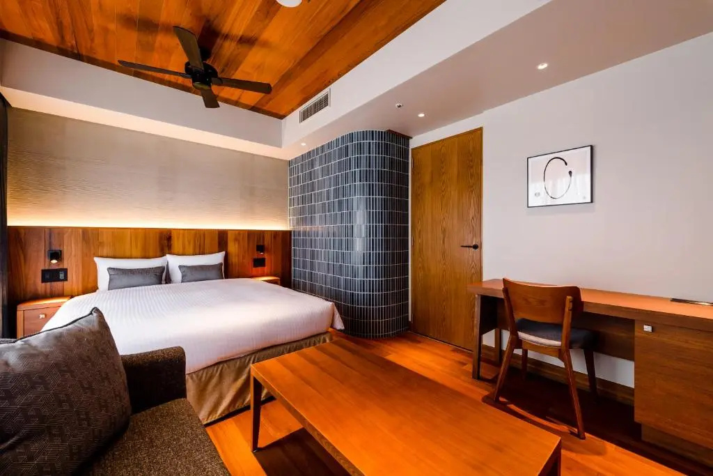 Standard room with balcony