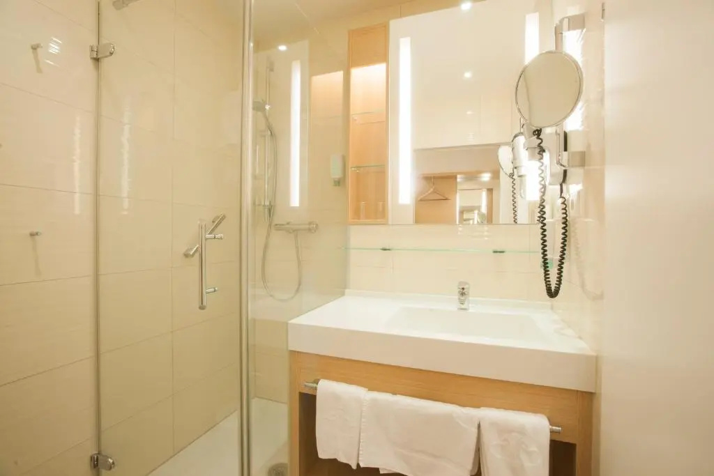 Heilthermen Resort Bad Waltersdorf - Chambres