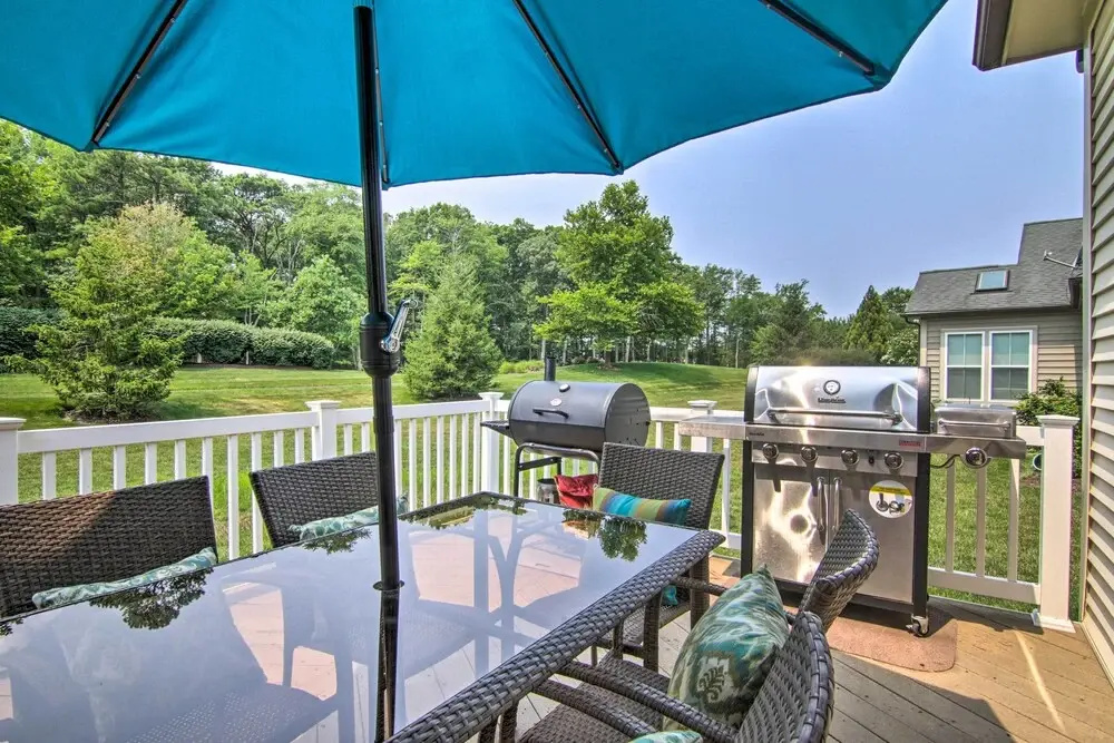 5 Mi to Bethany Beach: Chic Home w/ Grill!