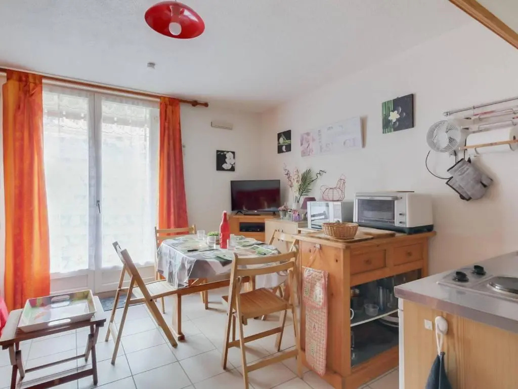 Afficher la photo 8 — Appartement Esquièze-Sère, 1 pièce, 4 personnes - FR-1-402-81
