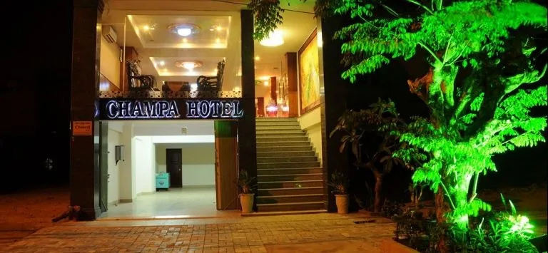 Champa Hotel