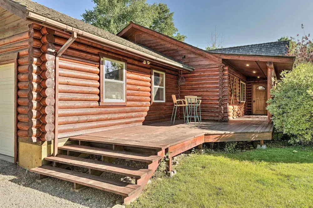 Serene Driggs Cabin ~ 10 Mi to Grand Targhee!