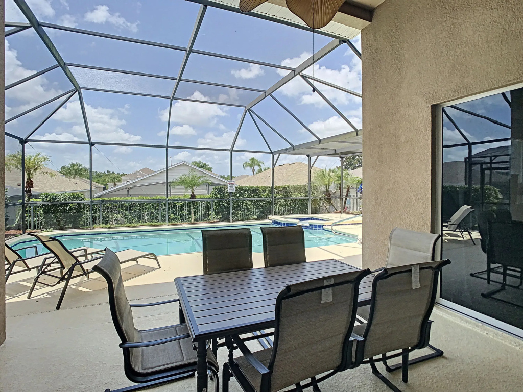 6 Bed Close to Disney in a Gated Resort Community, Four Corners