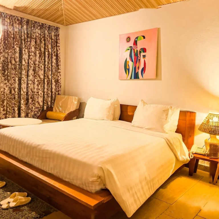 Comfort room