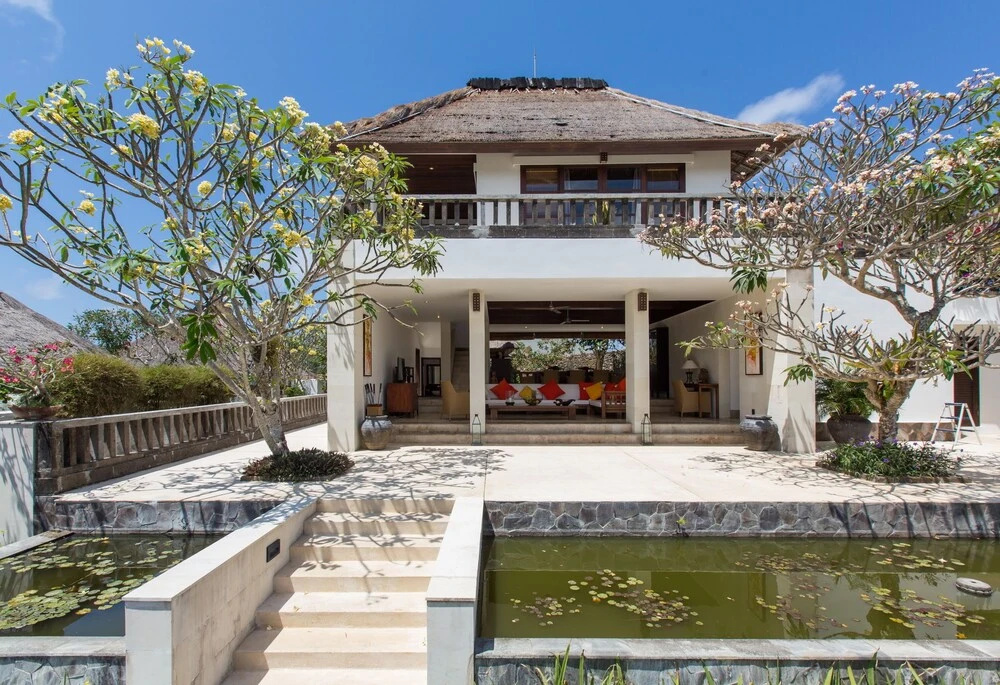 Villa Karang Putih