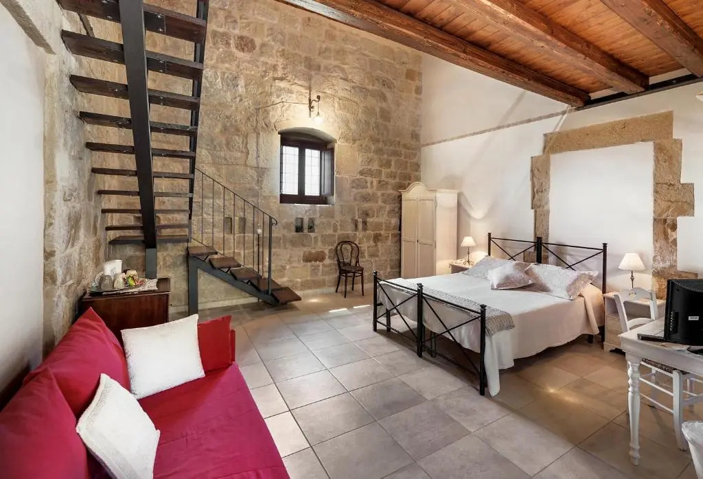 Standard Quadruple Duplex room