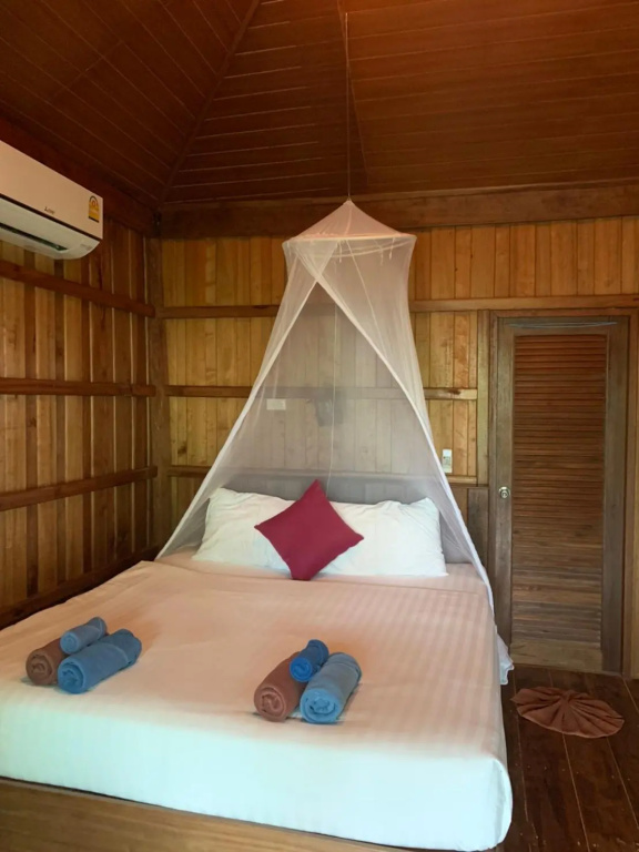 Thiw Son Beach Resort Room Type - Family Standard Room