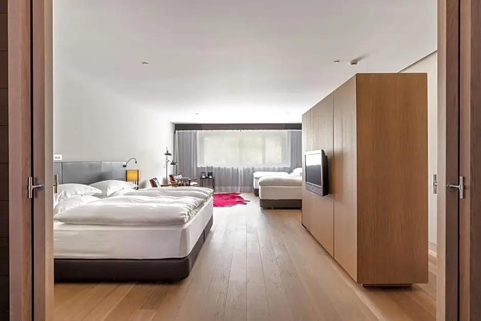 尊爵四人房，配有兩張大床