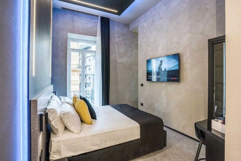 Luxury Suite