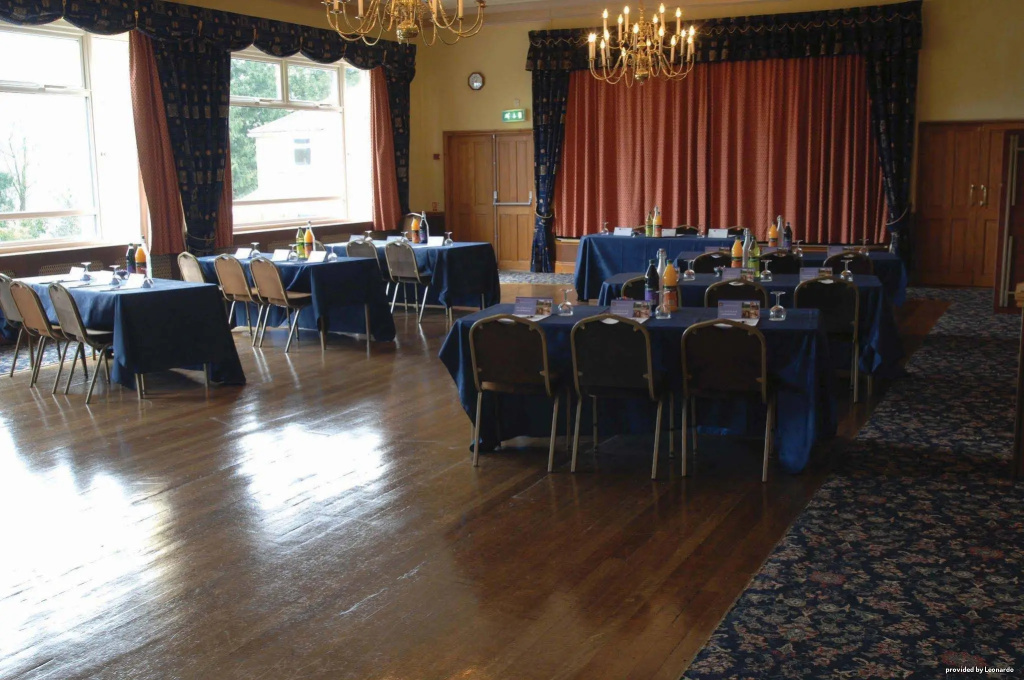 Shrubbery Hotel, Ilminster - Général