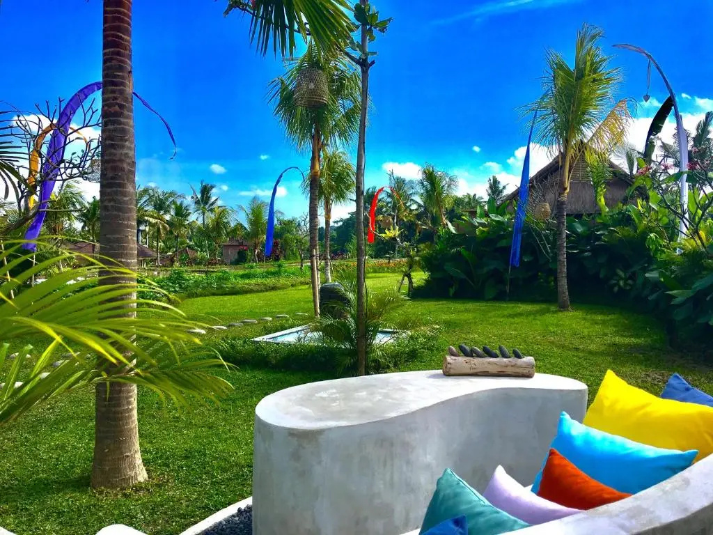 Standard Double room with pool view (full double bed)