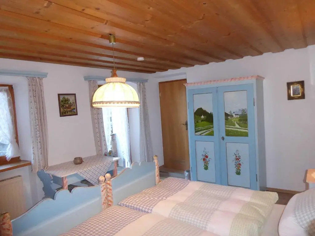 Standard Double room with balcony (full double bed)