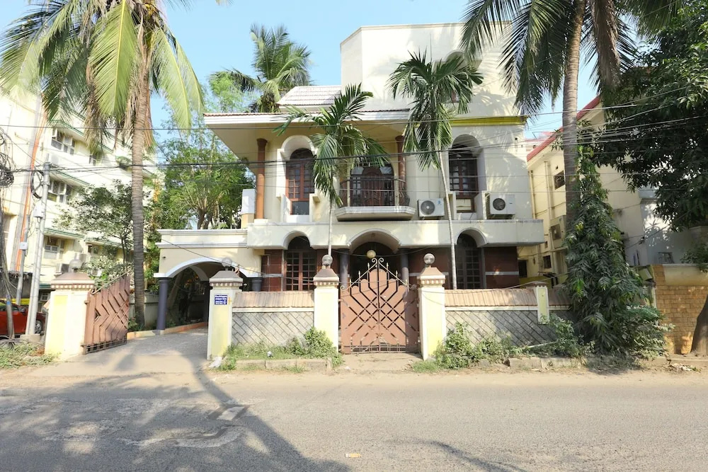OYO 10356 Hotel Nachiappa Adyar Inn