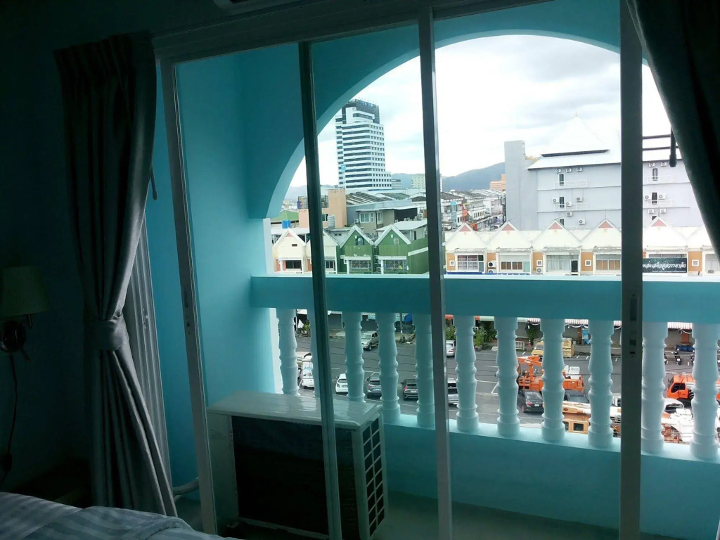 Hotel photo 12