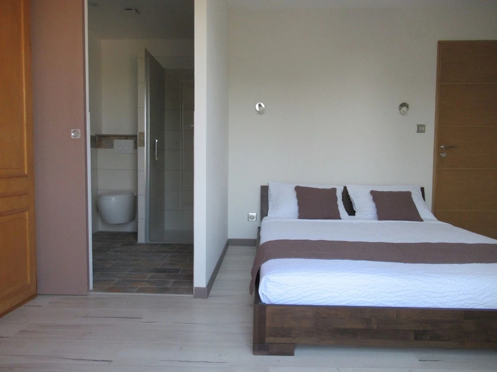 image url