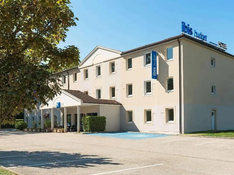 Voir la photo 1 — Ibis Budget Lons-Le-Saunier