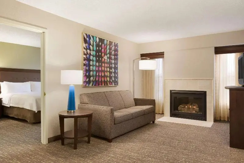 Homewood Suites by Hilton Toledo-Maumee - Chambres