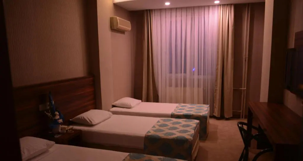 Ayintap Hotel