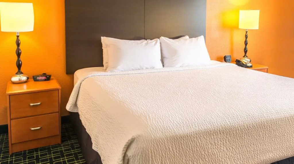 Fairfield Inn & Suites by Marriott Canton - Chambres