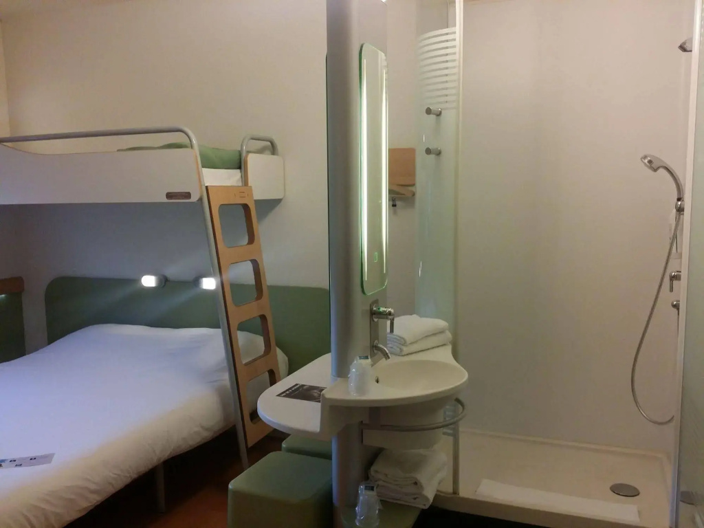 Afficher la photo 8 — ibis budget Saint Maximin la Sainte Baume