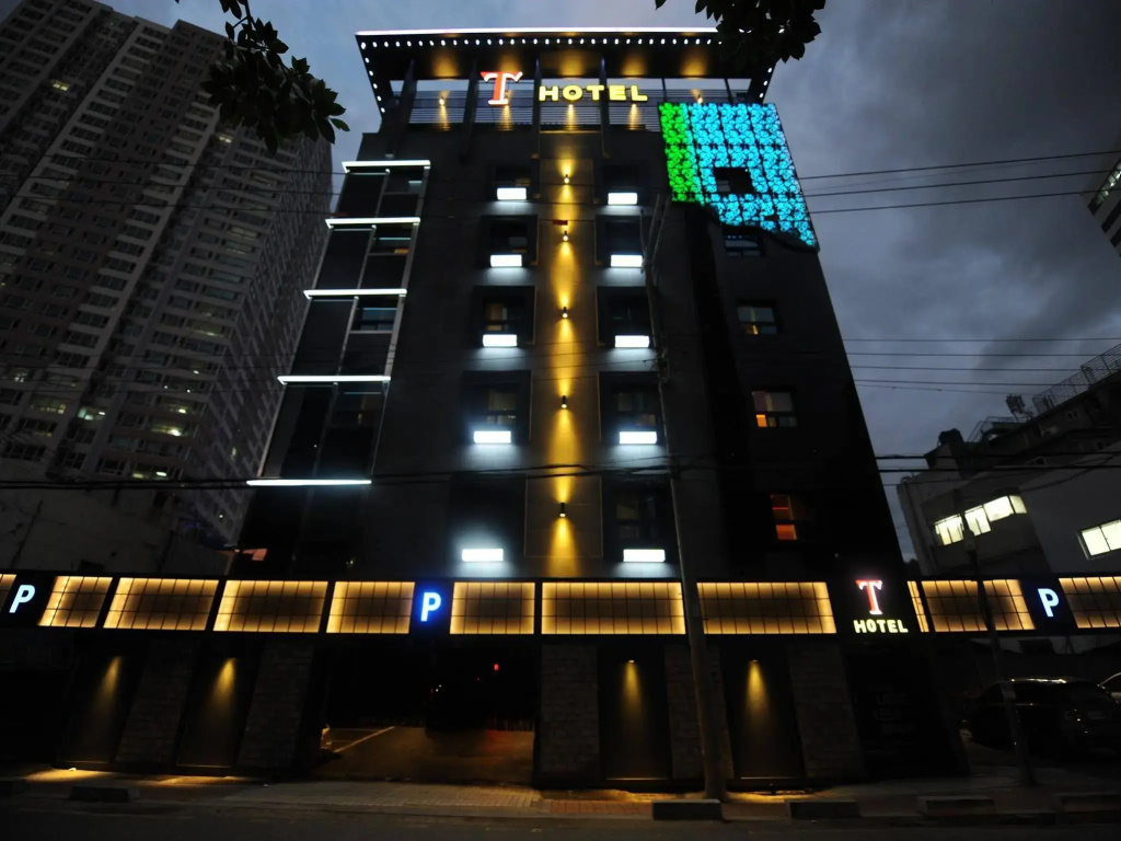 Hotel photo 30