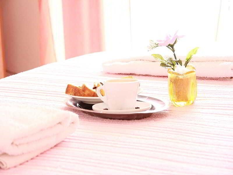 Food & Beverage