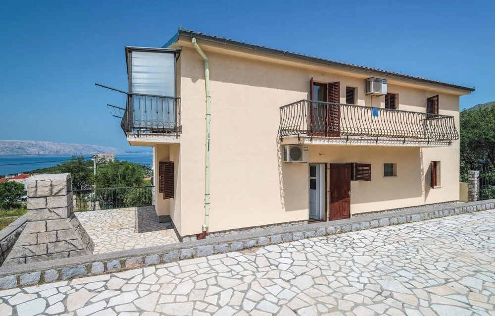 Nice Apartment in Senj With 2 Bedrooms