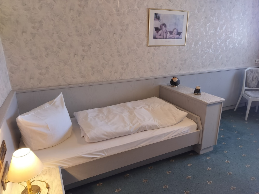 Hotel Hirsch - Chambres