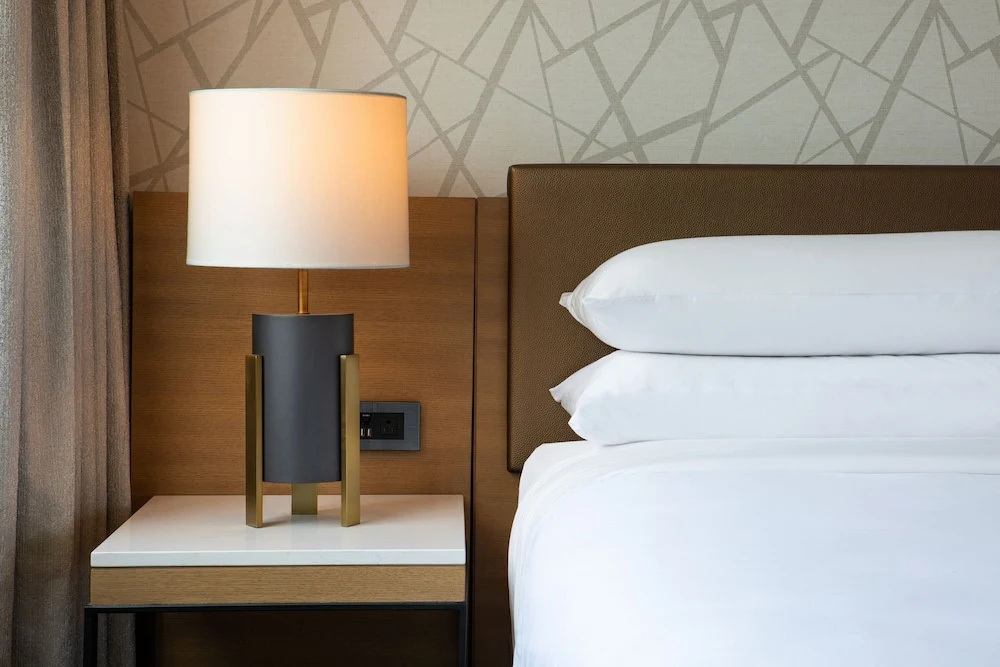 Standard Quadruple Club room