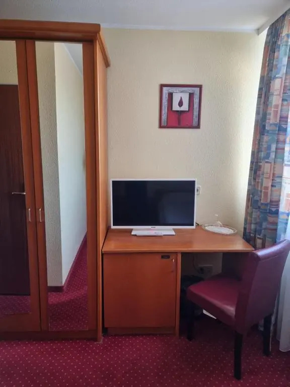 Hotel Mondial - Chambres