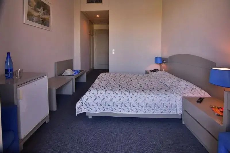 Mantenia Hotel - Chambres
