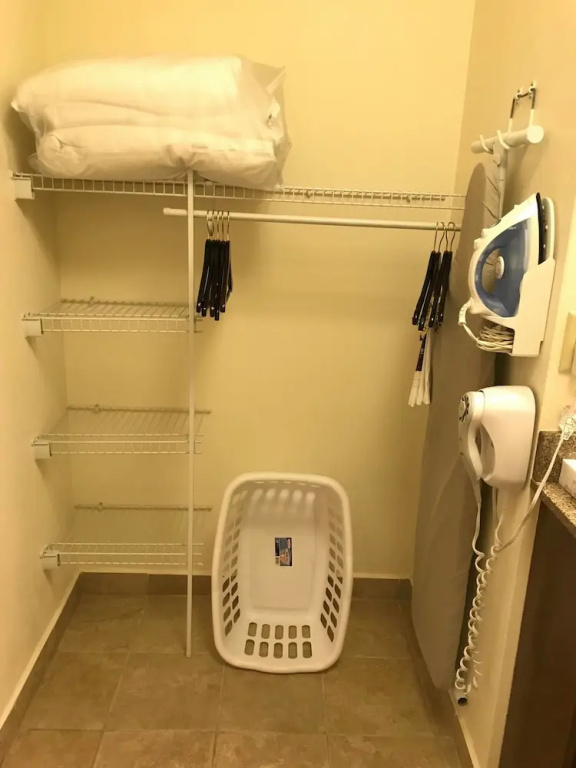 Staybridge Suites Austin Airport by IHG - Chambres