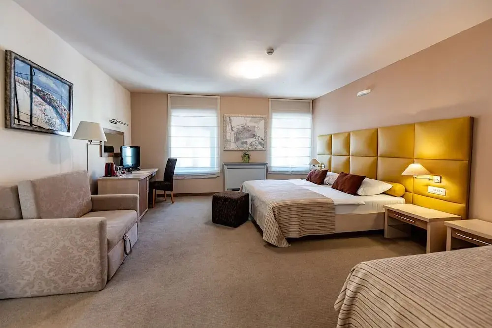 Hotel photo 7