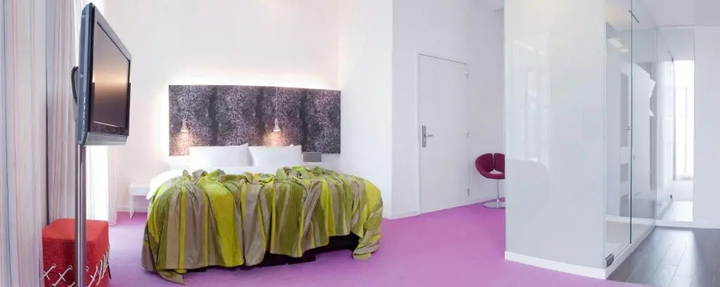 Eburon Hotel - Different Hotels - Chambres