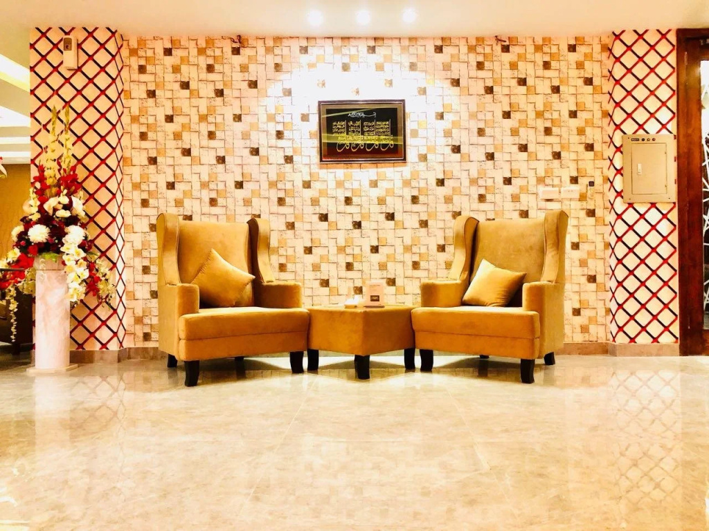 Hunain Hotel