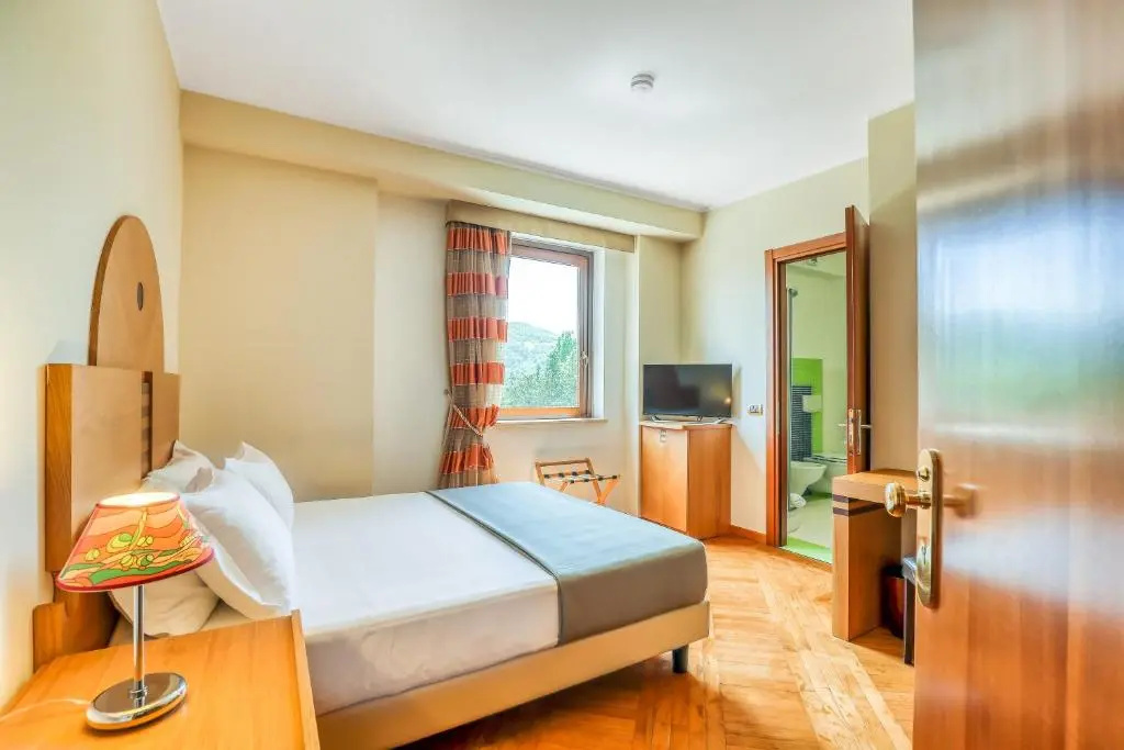 Economy Double room (full double bed)