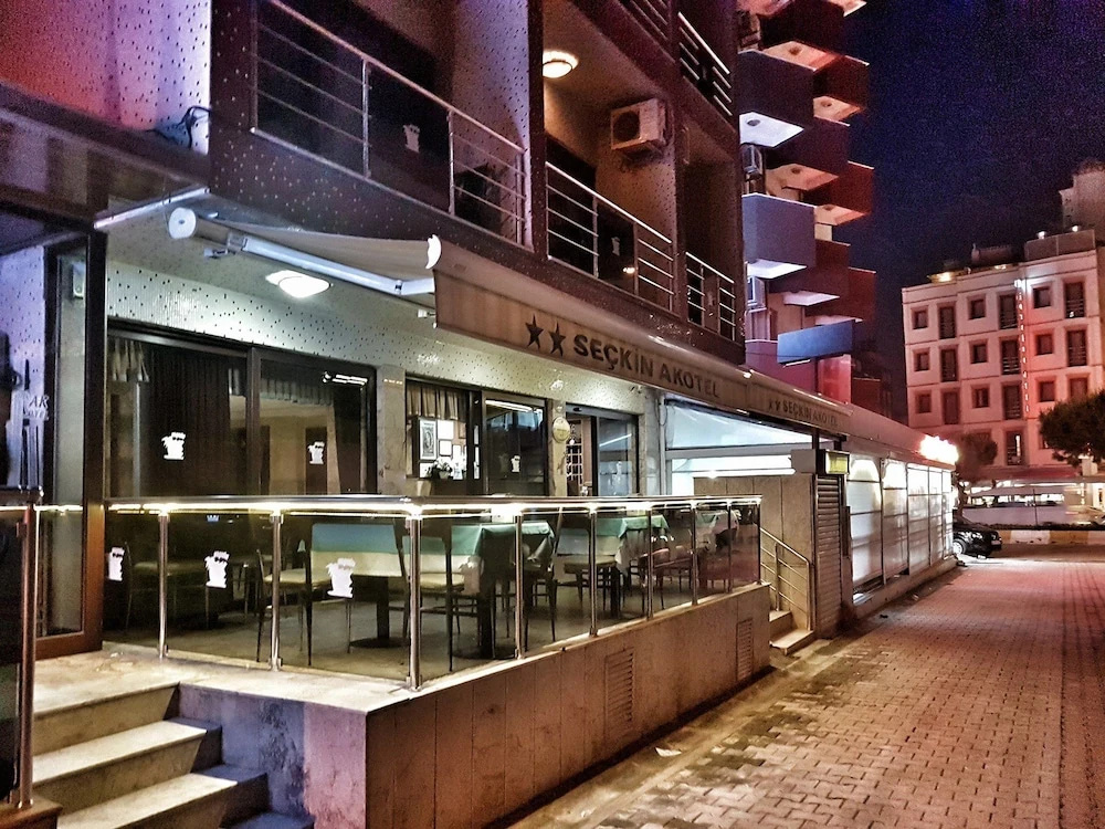 Seckin Ak Hotel