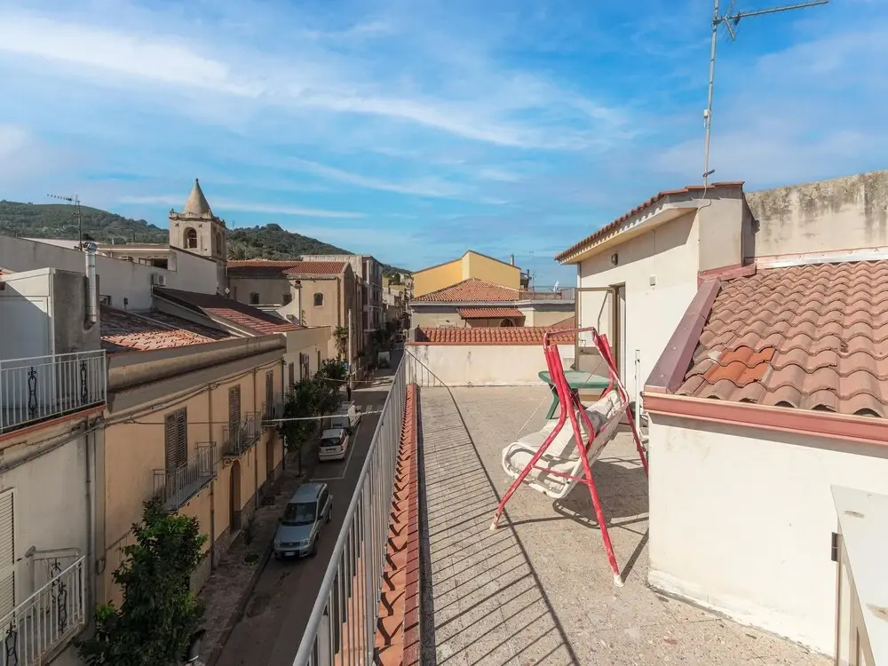Apartment in Italy Near Scenic Coastline