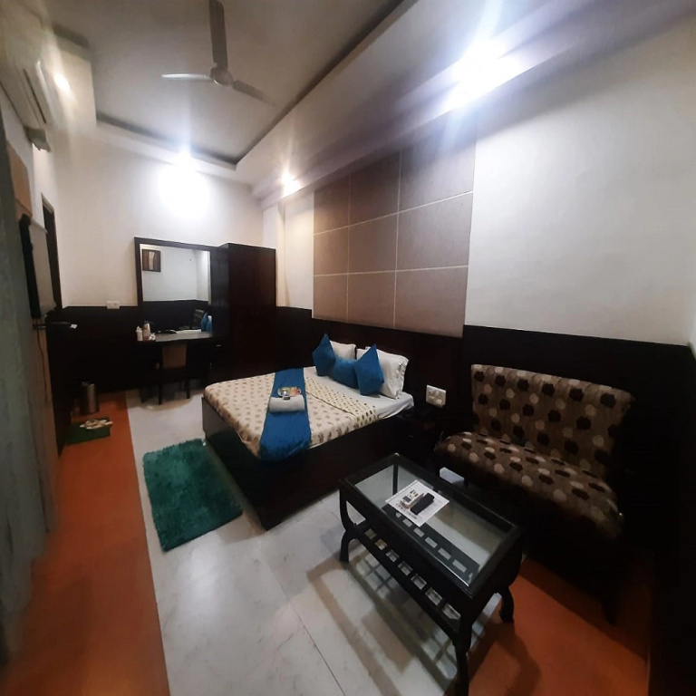 OYO 1180 Hotel Kartikay - Général