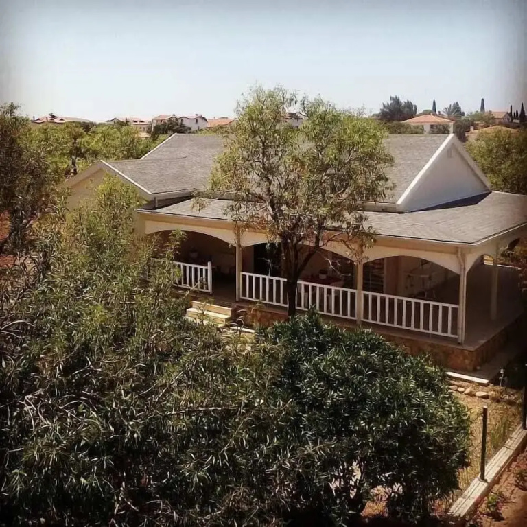 1 Bedroom Family Cottage
