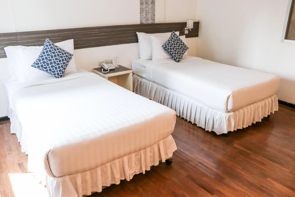 Standard Double room (twin beds)